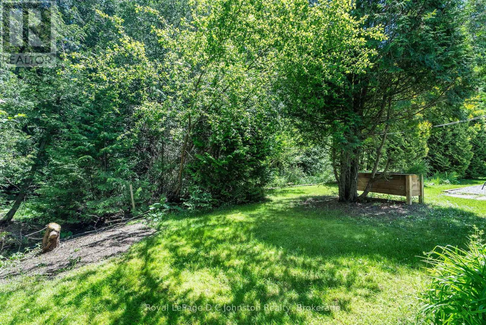 












10 MITCHELL LANE

,
Saugeen Shores,




Ontario
N0H2C1

