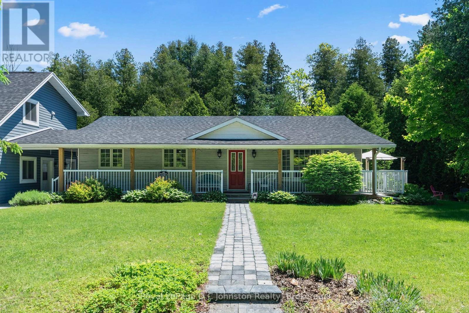 












10 MITCHELL LANE

,
Saugeen Shores,




Ontario
N0H2C1

