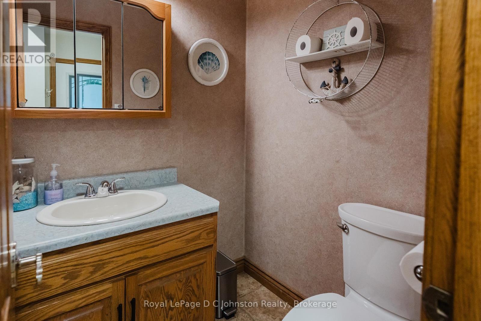 












30 CEDAR BUSH DRIVE

,
Saugeen Shores,




Ontario
N0H2L0

