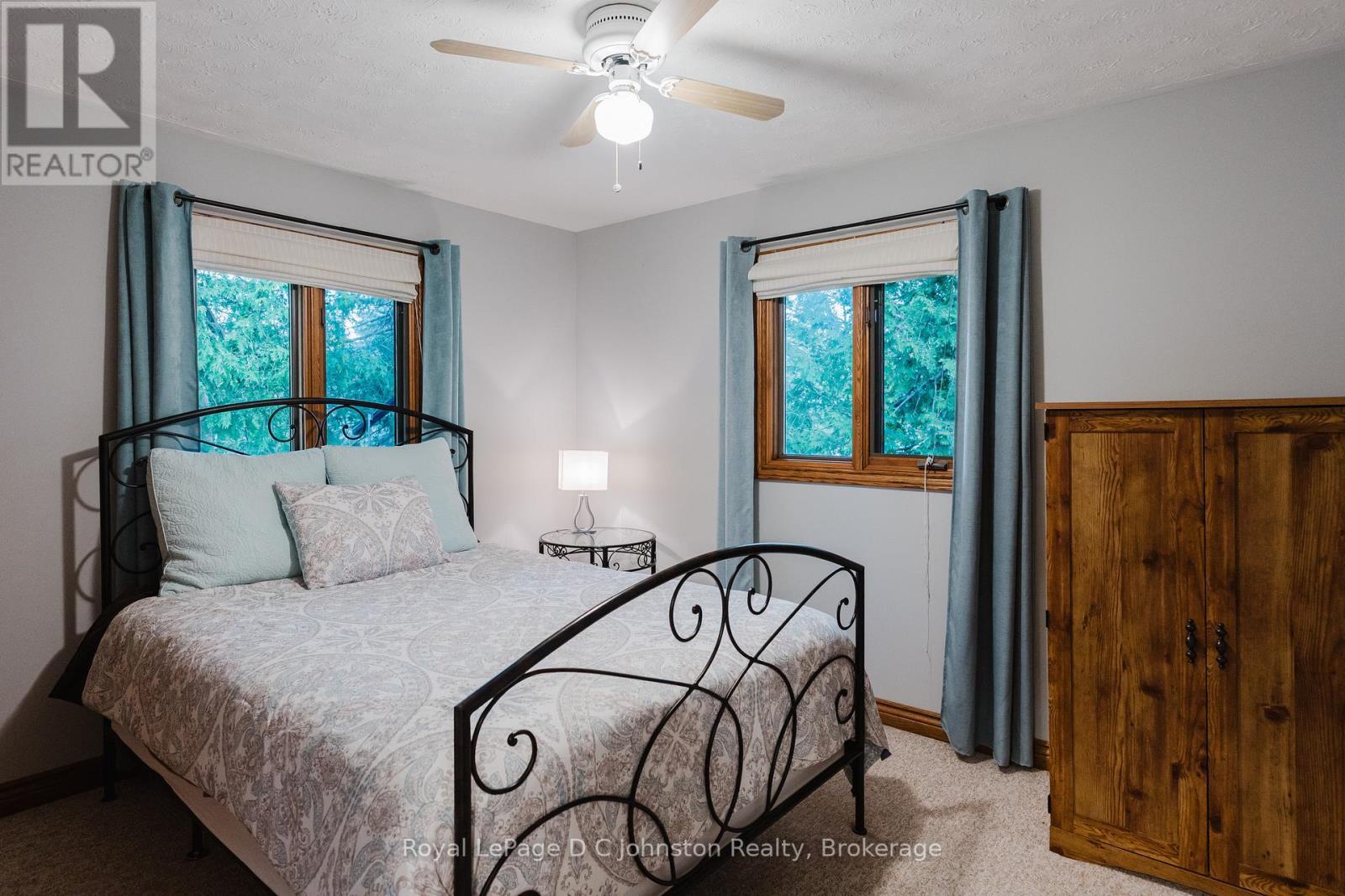 












30 CEDAR BUSH DRIVE

,
Saugeen Shores,




Ontario
N0H2L0

