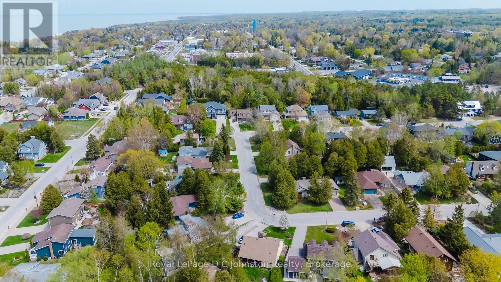 












30 CEDAR BUSH DRIVE

,
Saugeen Shores,




Ontario
N0H2L0

