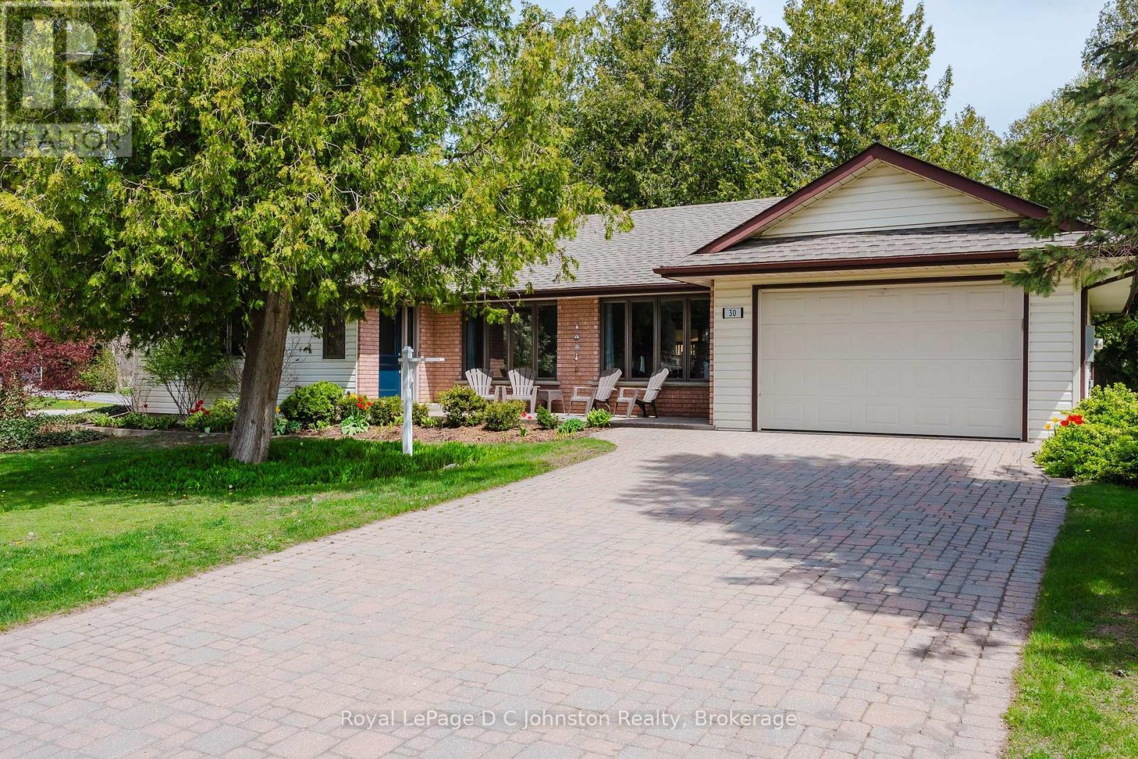 












30 CEDAR BUSH DRIVE

,
Saugeen Shores,




Ontario
N0H2L0

