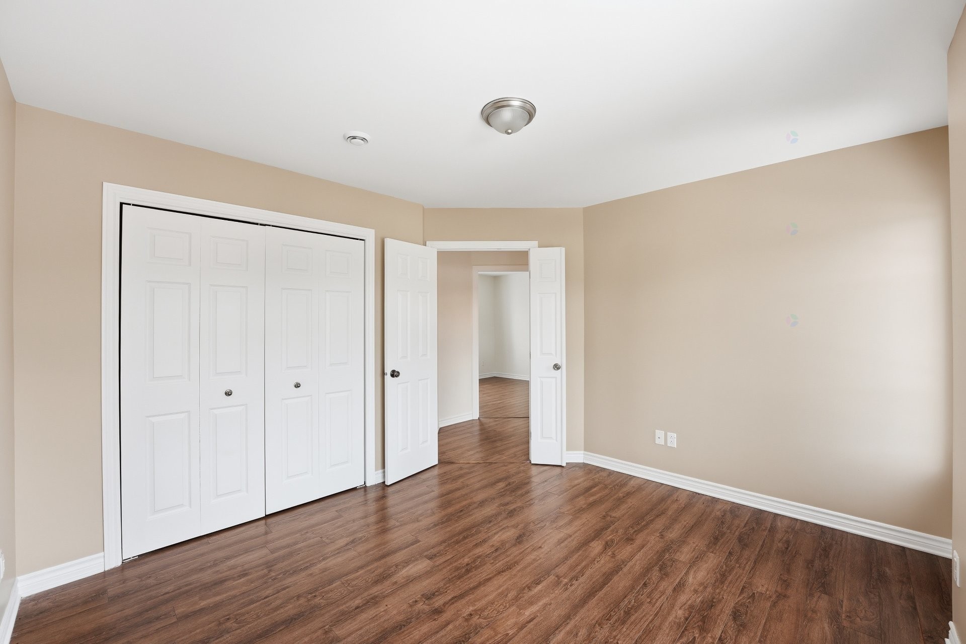 









3998


Rue Mousseau

,
L'Assomption,




QC
J5W0L8

