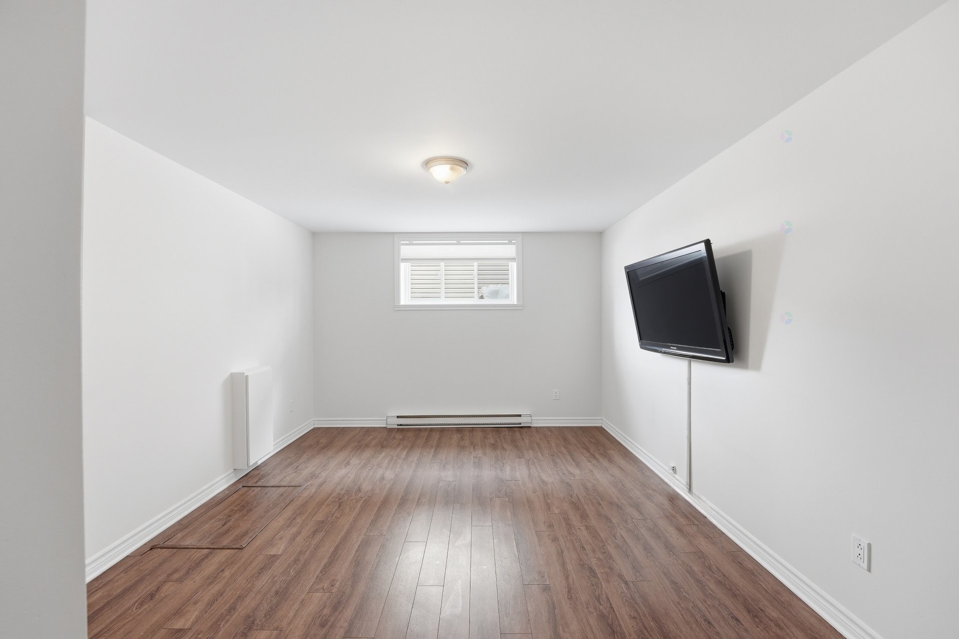 









3998


Rue Mousseau

,
L'Assomption,




QC
J5W0L8

