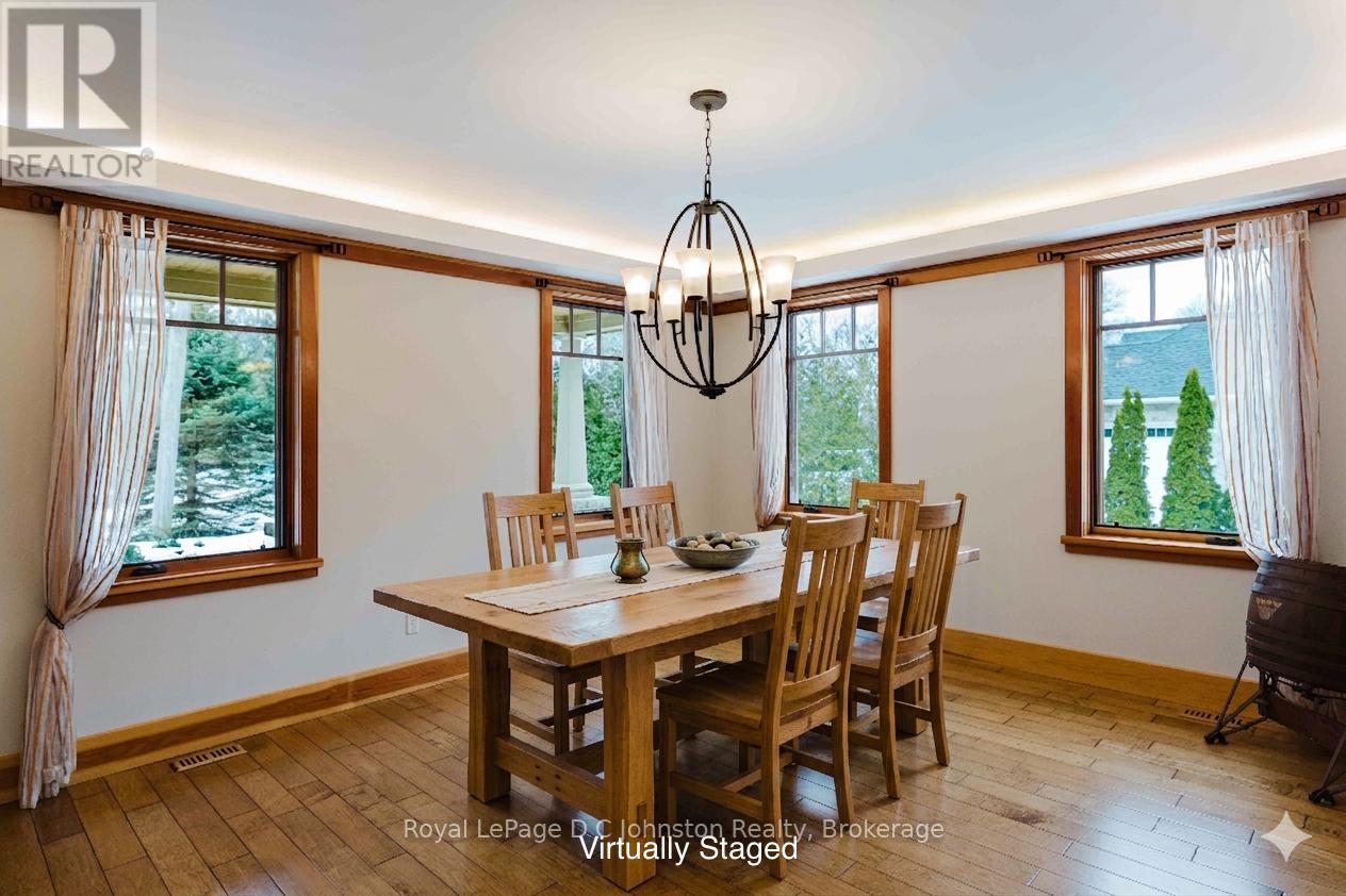 












27 CARTER DRIVE

,
Saugeen Shores,




Ontario
N0H2C6

