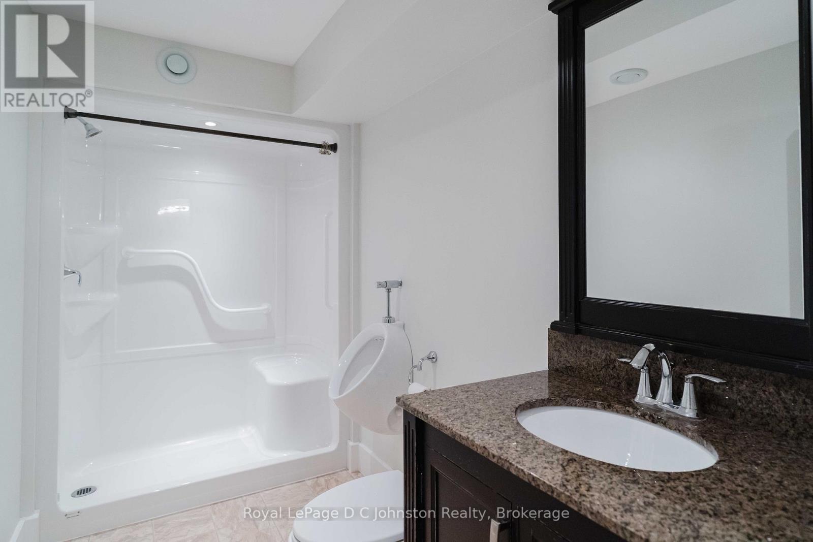 












27 CARTER DRIVE

,
Saugeen Shores,




Ontario
N0H2C6

