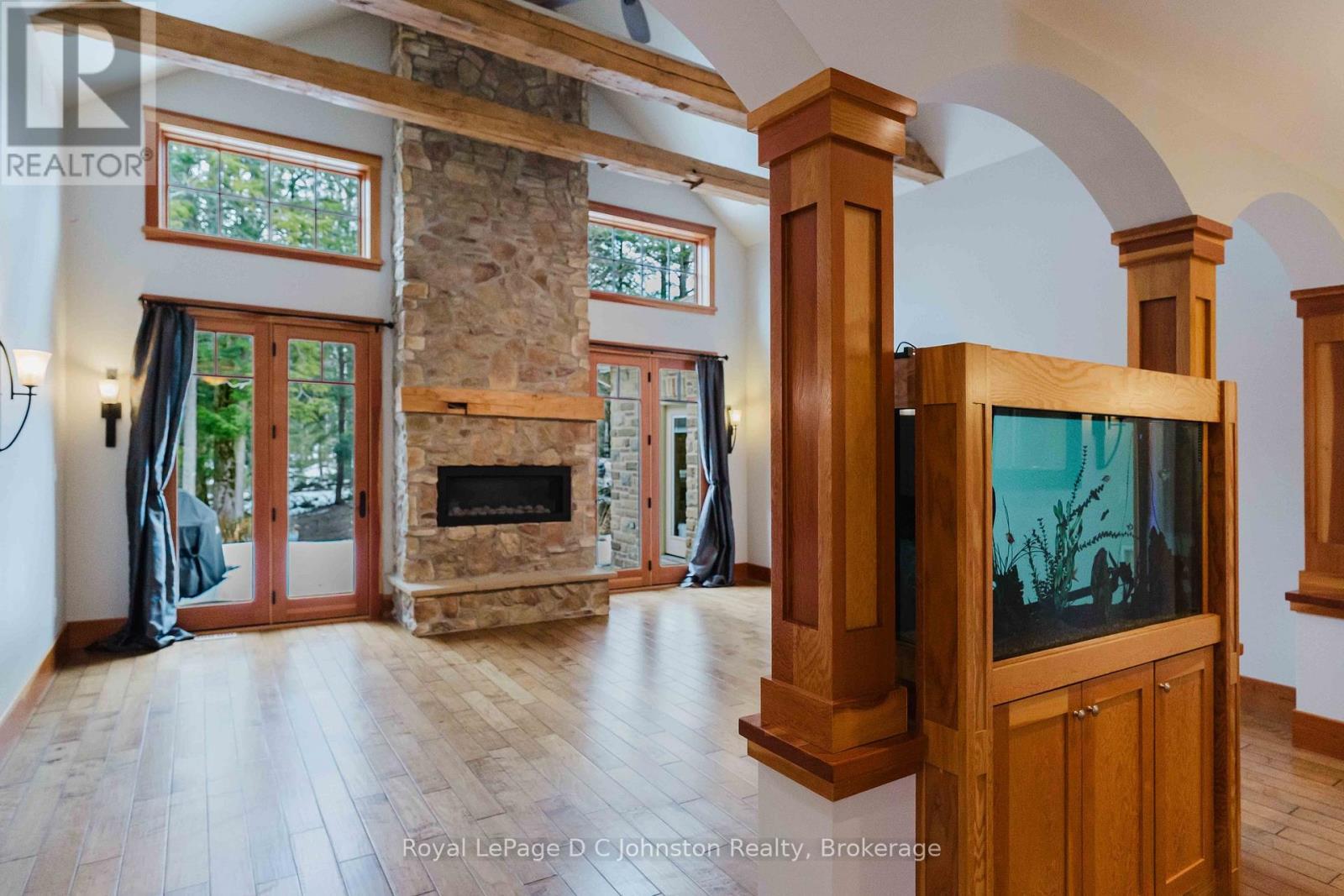 












27 CARTER DRIVE

,
Saugeen Shores,




Ontario
N0H2C6

