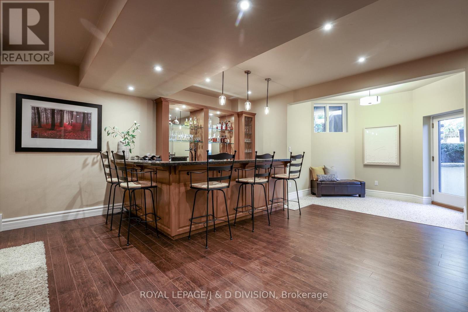 












82 MUNRO BOULEVARD

,
Toronto,




Ontario
M2P1C4

