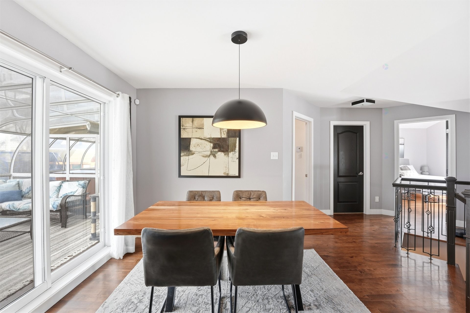 









1114


Rue Jolicoeur

,
L'Assomption,




QC
J5W6H2

