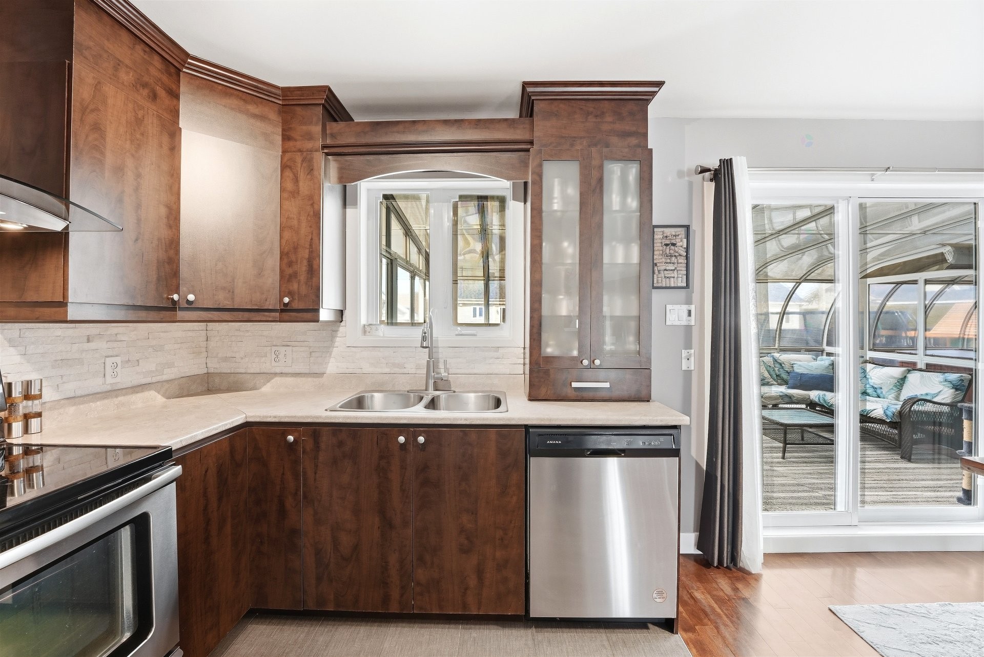 









1114


Rue Jolicoeur

,
L'Assomption,




QC
J5W6H2

