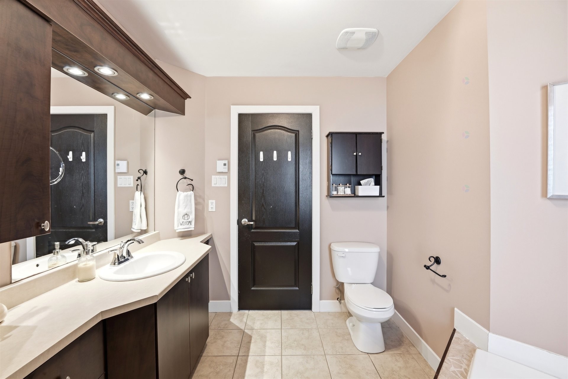 









1114


Rue Jolicoeur

,
L'Assomption,




QC
J5W6H2

