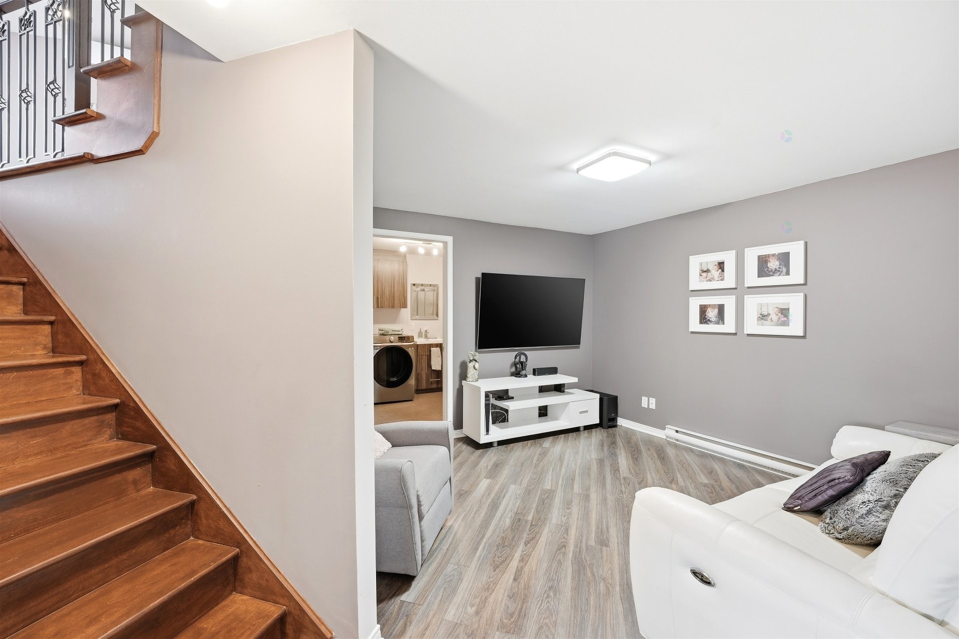 









1114


Rue Jolicoeur

,
L'Assomption,




QC
J5W6H2

