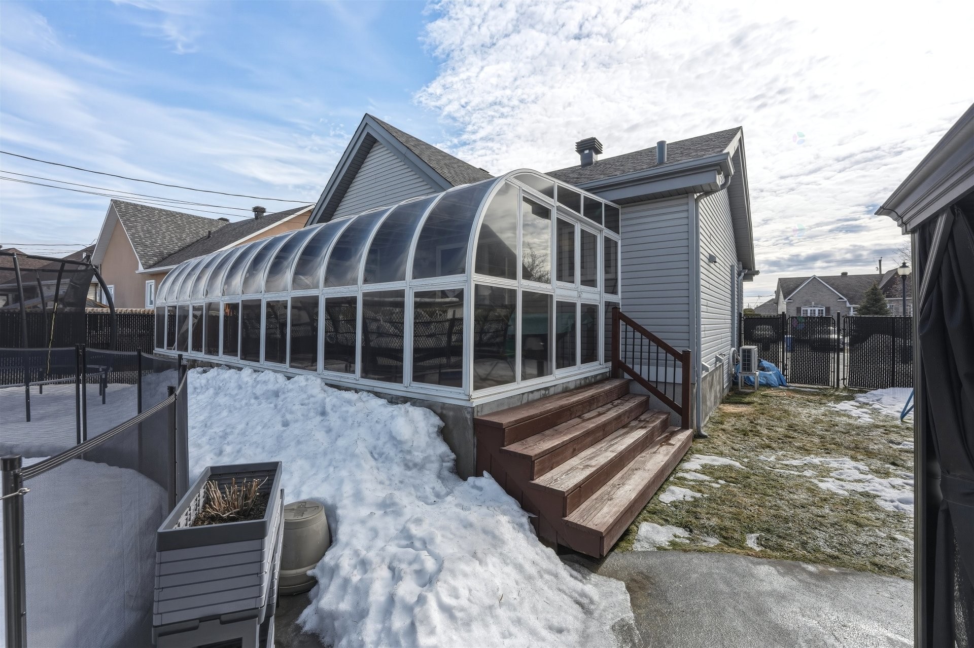 









1114


Rue Jolicoeur

,
L'Assomption,




QC
J5W6H2

