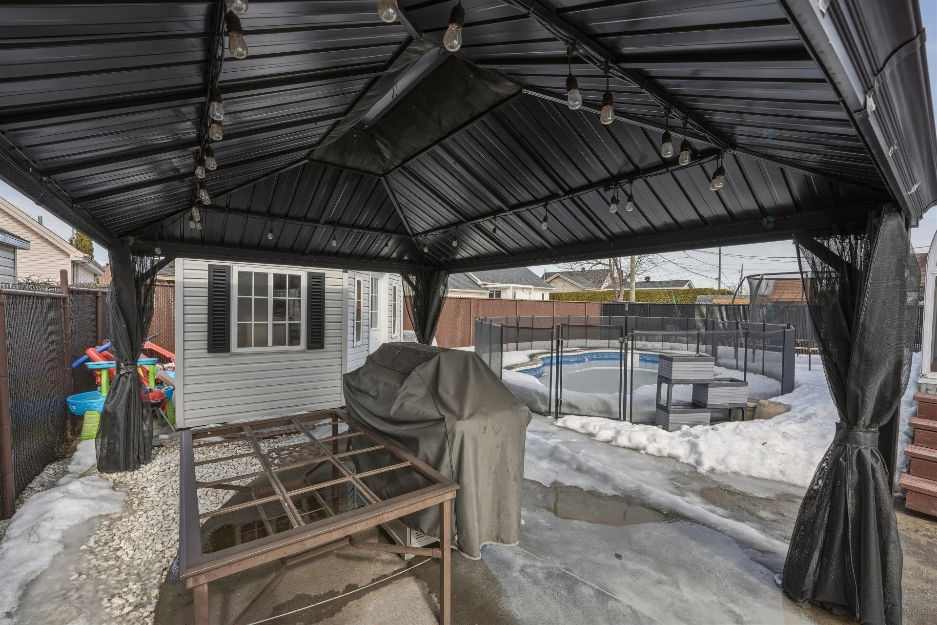 









1114


Rue Jolicoeur

,
L'Assomption,




QC
J5W6H2

