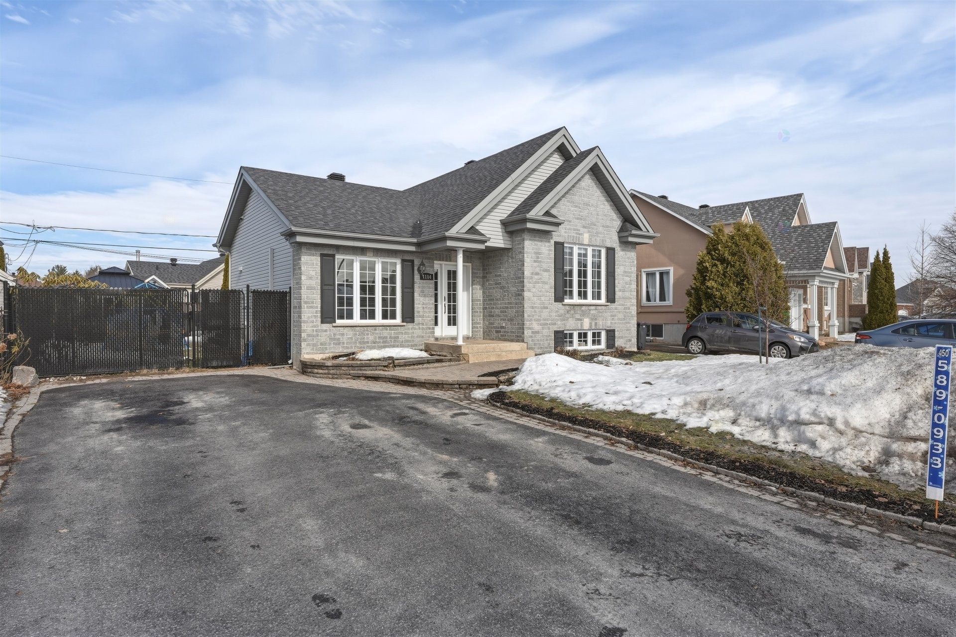 









1114


Rue Jolicoeur

,
L'Assomption,




QC
J5W6H2

