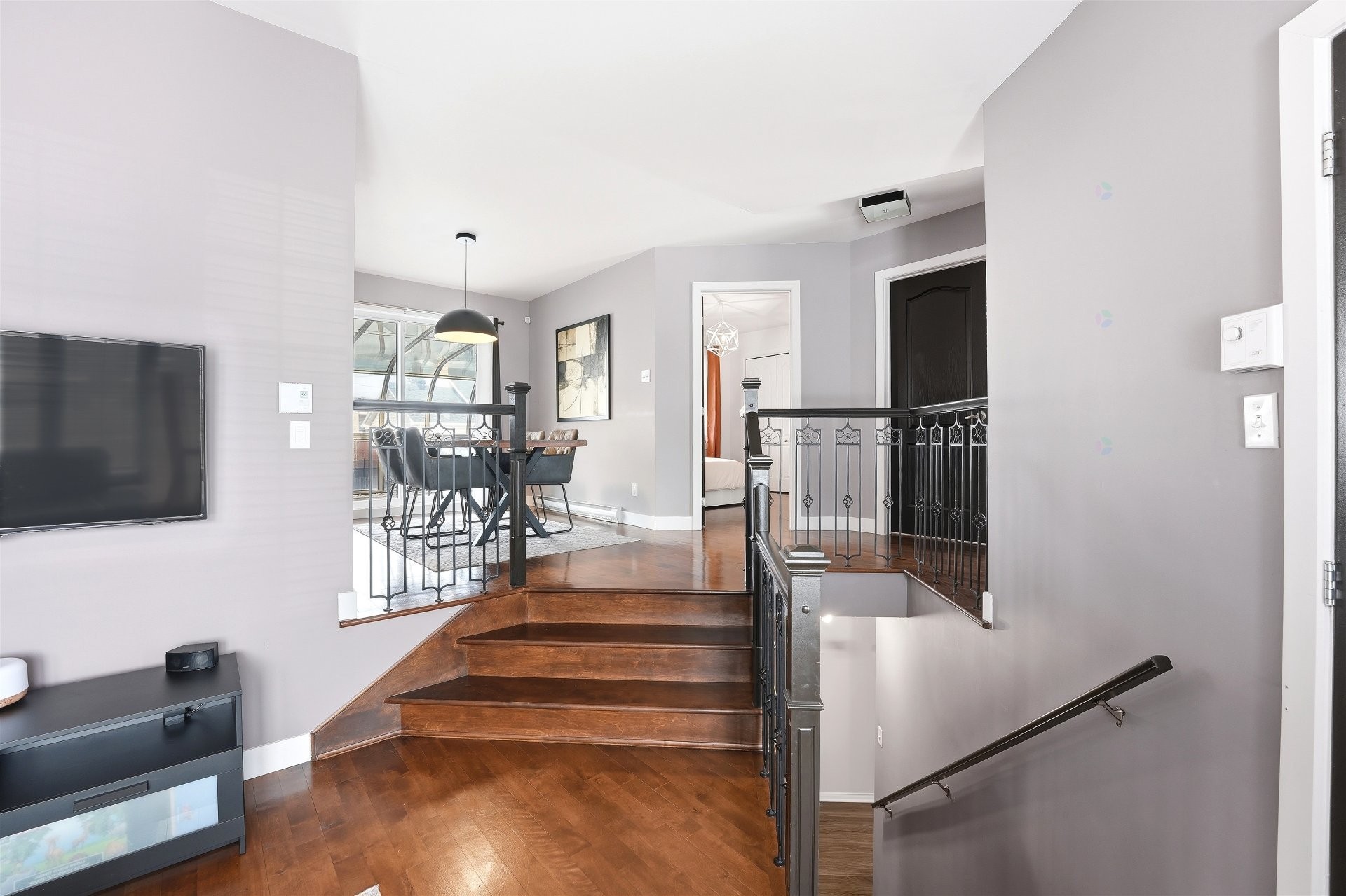 









1114


Rue Jolicoeur

,
L'Assomption,




QC
J5W6H2

