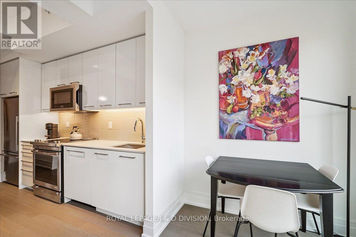 












405 - 90 NIAGARA STREET

,
Toronto,




Ontario
M5V0P9

