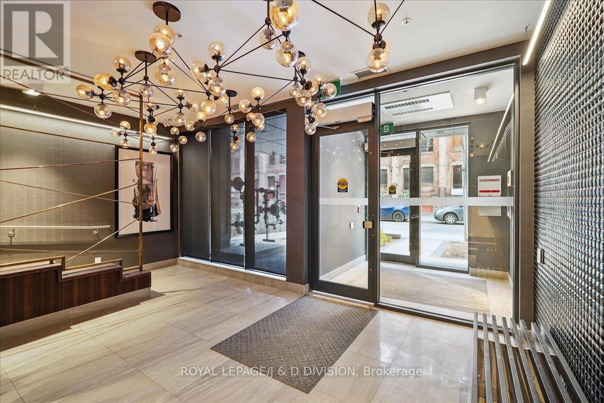 












405 - 90 NIAGARA STREET

,
Toronto,




Ontario
M5V0P9

