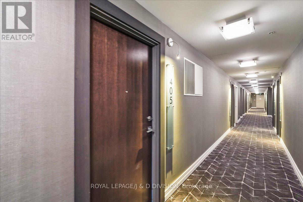 












405 - 90 NIAGARA STREET

,
Toronto,




Ontario
M5V0P9

