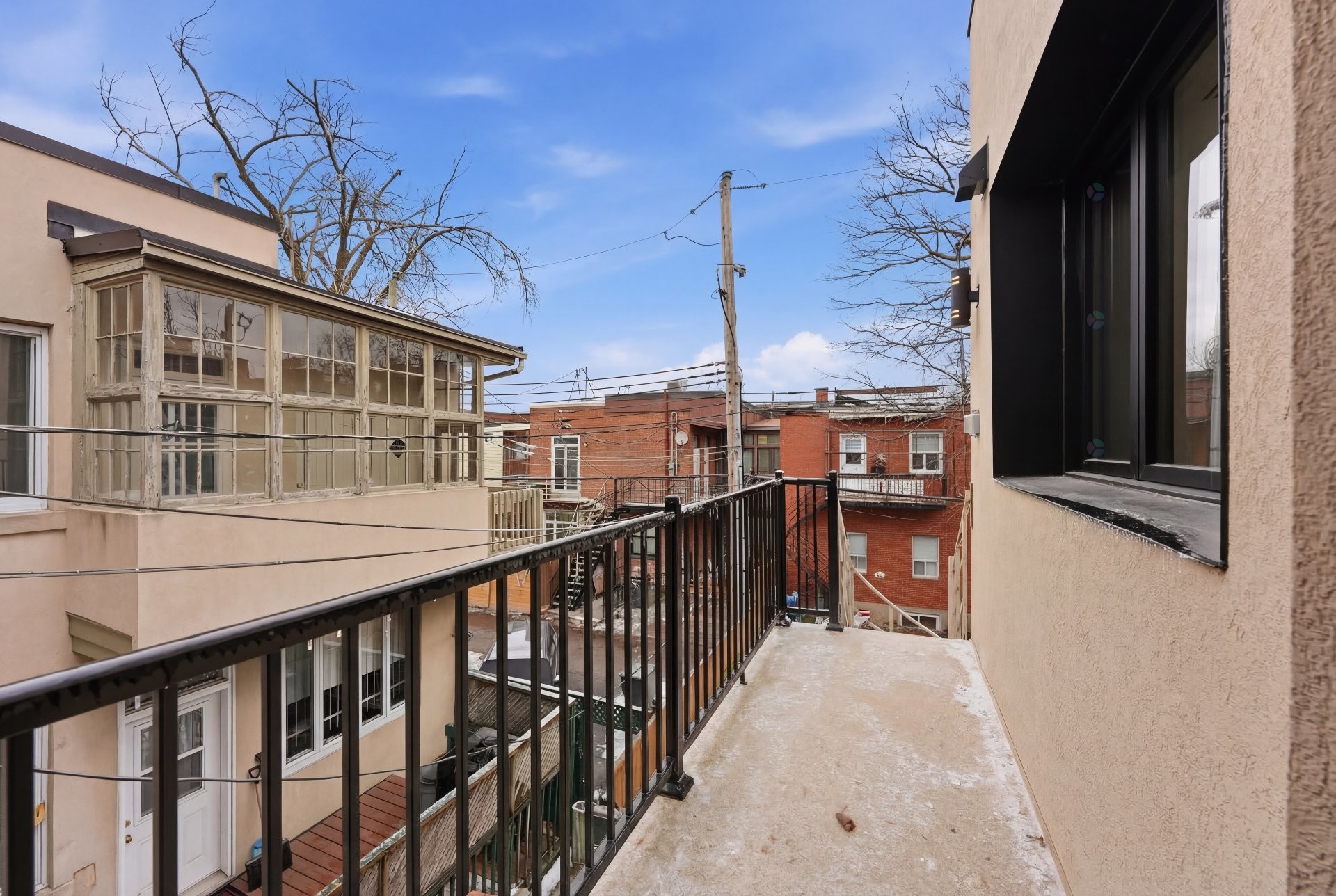









139


Av. Querbes

,
Montréal (Outremont),




QC
H2V3V8

