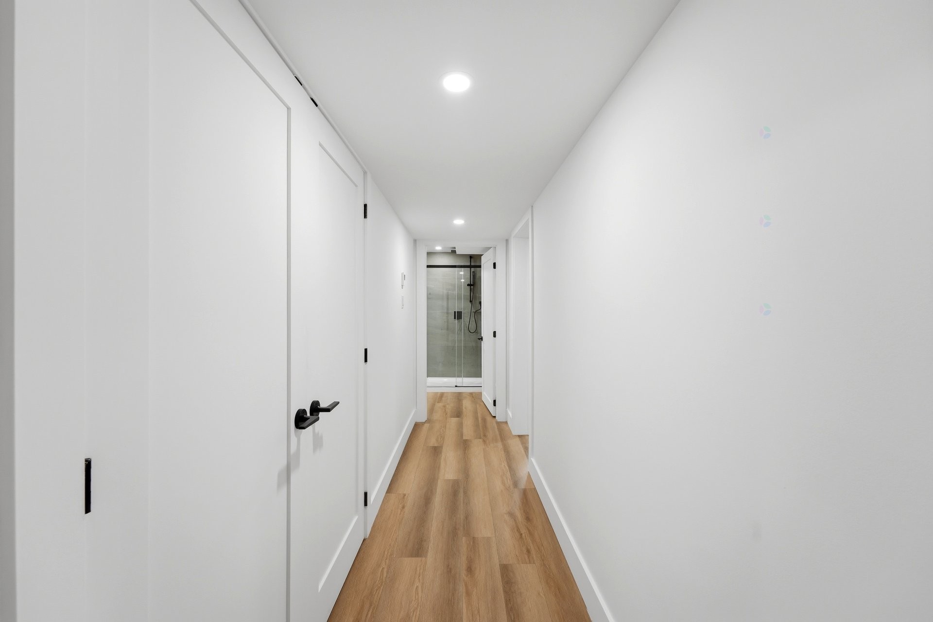 









137


Av. Querbes

,
Montréal (Outremont),




QC
H2V3V8

