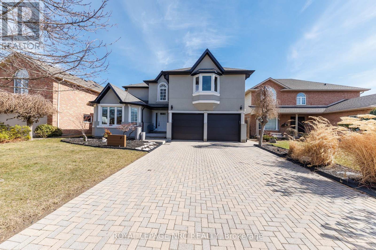 












7 SARAH COURT

,
St. Catharines (Grapeview),




Ontario
L2S3R6

