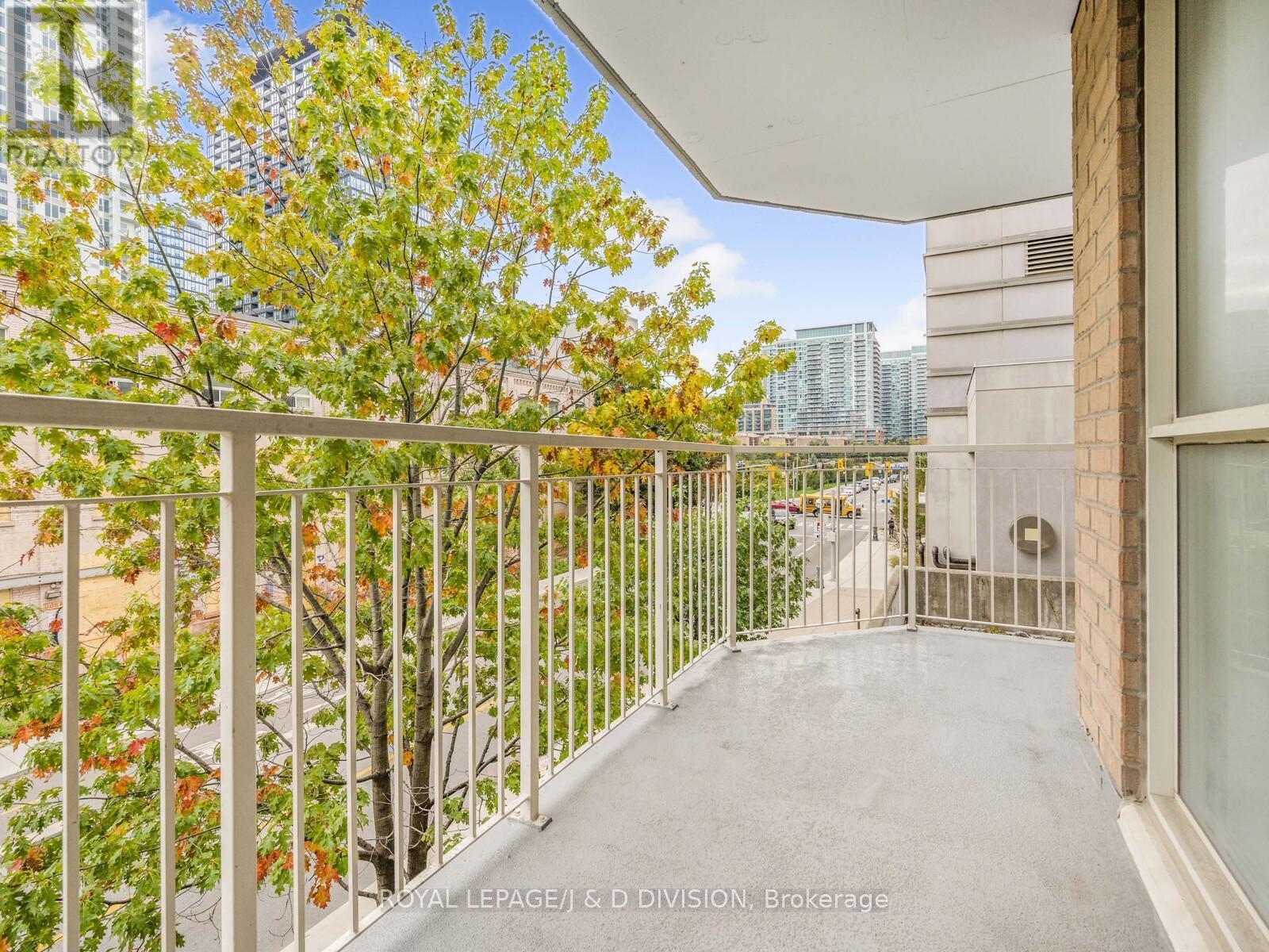 












305 - 18 STAFFORD STREET

,
Toronto,




Ontario
M5V3W4

