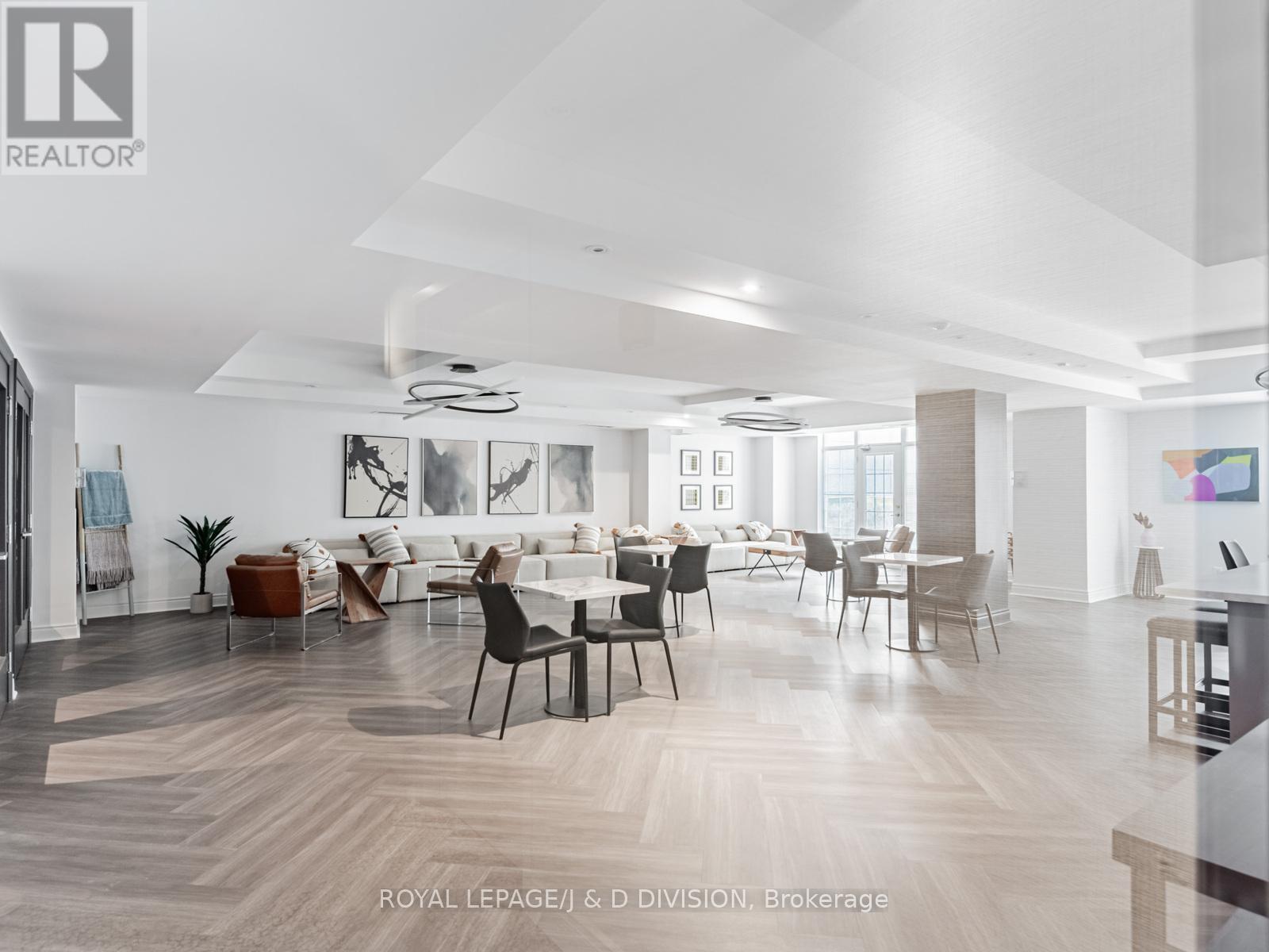 












305 - 18 STAFFORD STREET

,
Toronto,




Ontario
M5V3W4

