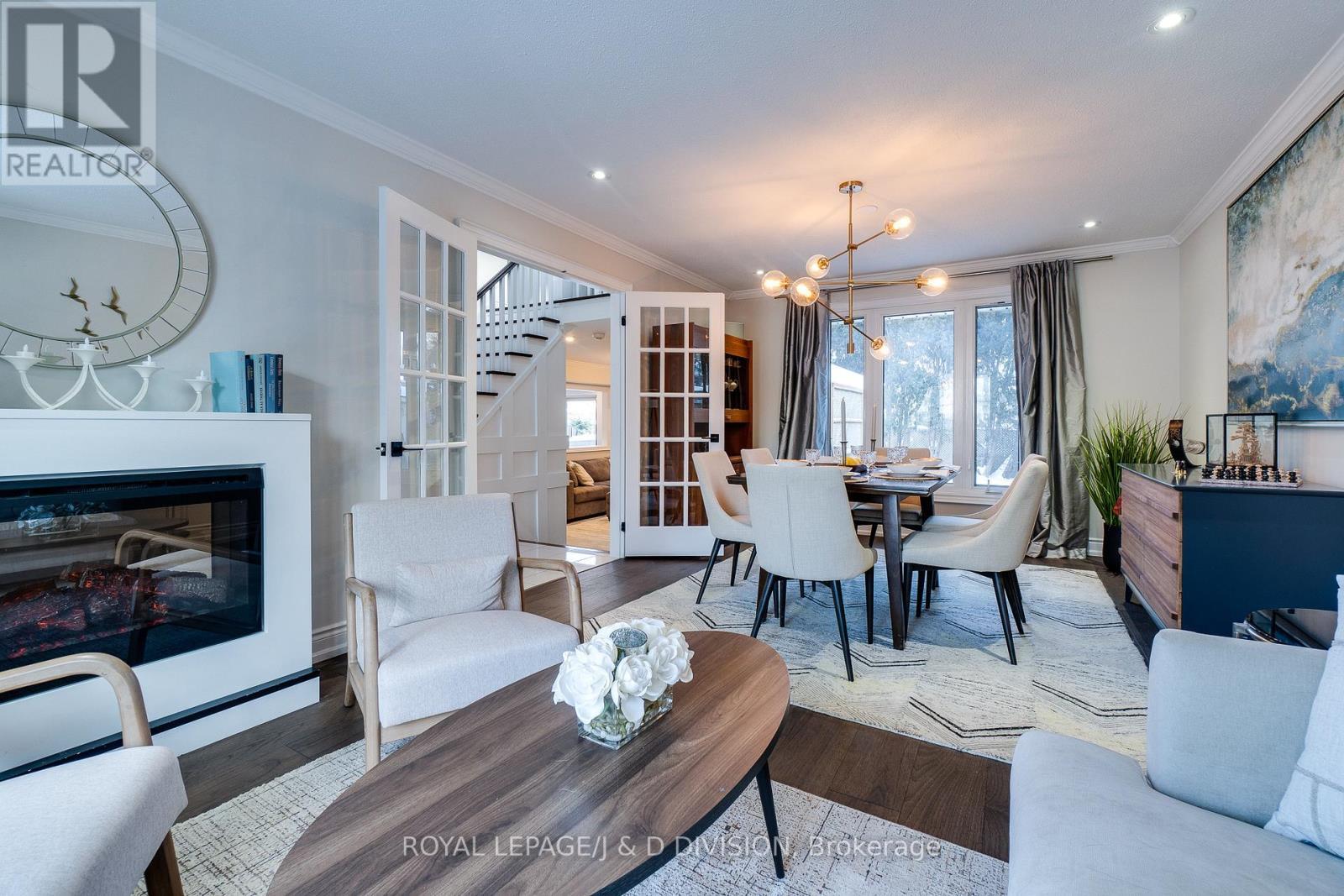 












365 LYNN PLACE

,
Oakville,




Ontario
L6H2C5

