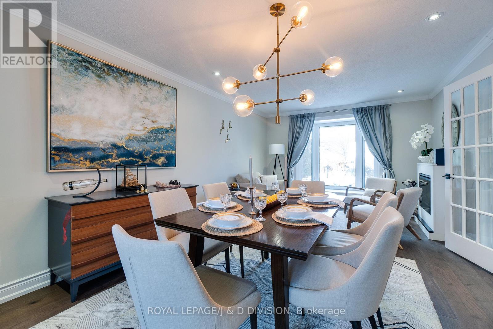 












365 LYNN PLACE

,
Oakville,




Ontario
L6H2C5

