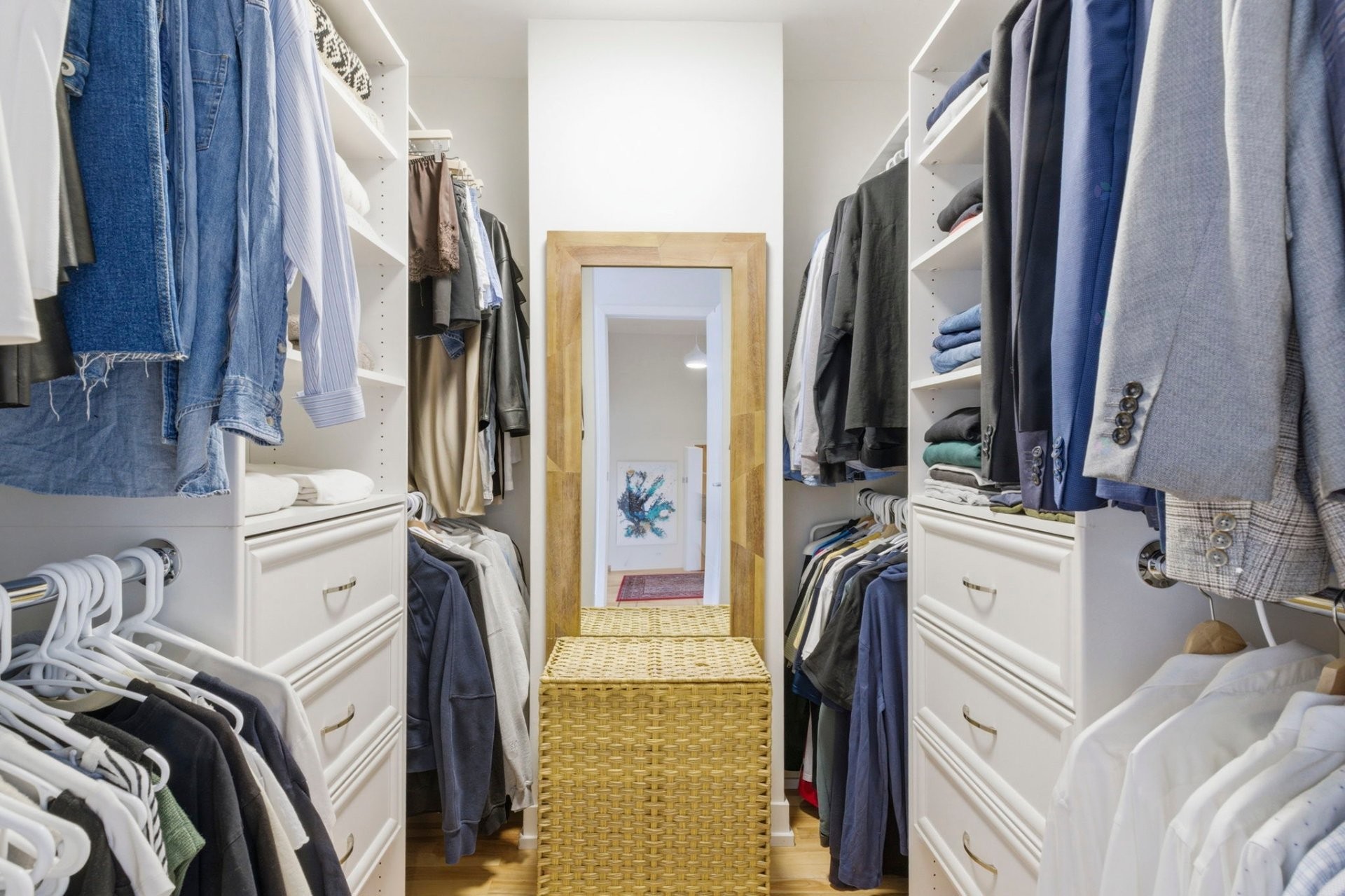 









1962


Rue des Lilas

,
Carignan,




QC
J3L5A8

