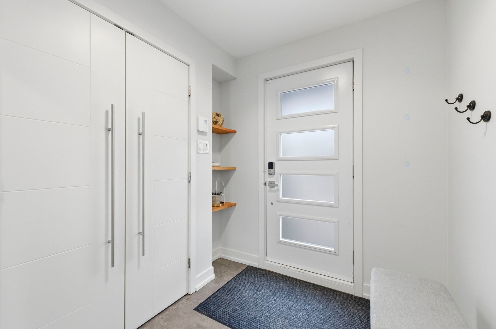 









1962


Rue des Lilas

,
Carignan,




QC
J3L5A8

