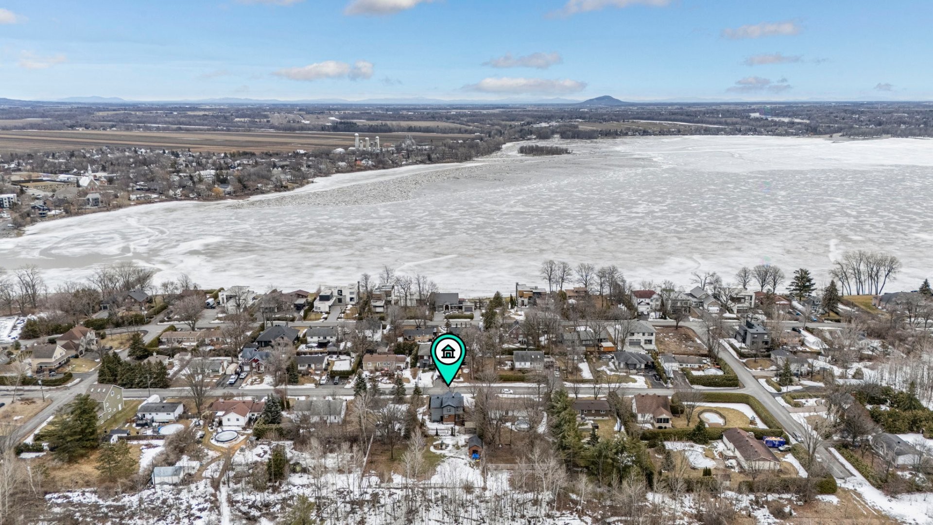 









1962


Rue des Lilas

,
Carignan,




QC
J3L5A8

