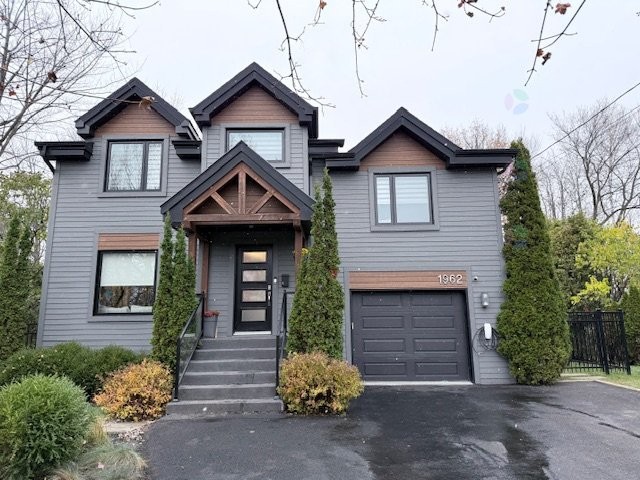 









1962


Rue des Lilas

,
Carignan,




QC
J3L5A8

