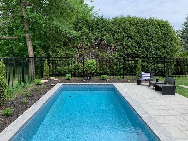 









1962


Rue des Lilas

,
Carignan,




QC
J3L5A8

