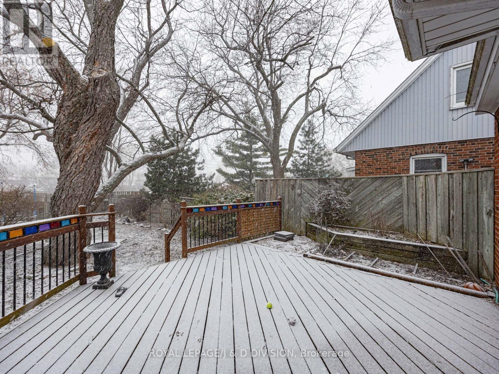 












92 TOWER DRIVE

,
Toronto,




Ontario
M1R3P2

