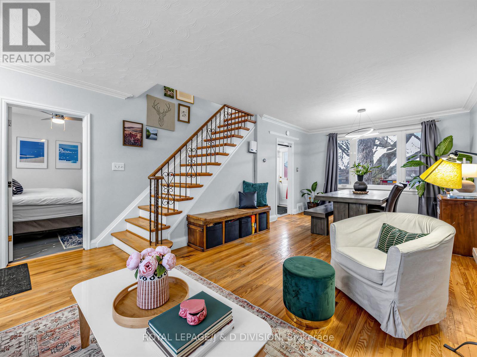 












92 TOWER DRIVE

,
Toronto,




Ontario
M1R3P2

