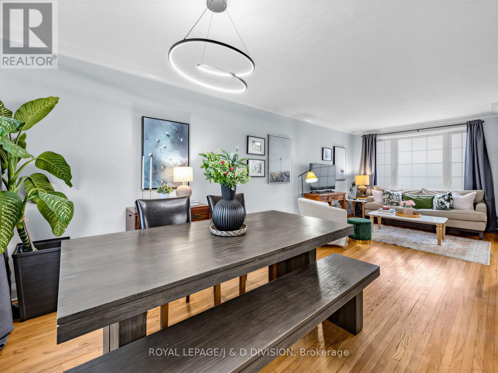 












92 TOWER DRIVE

,
Toronto,




Ontario
M1R3P2

