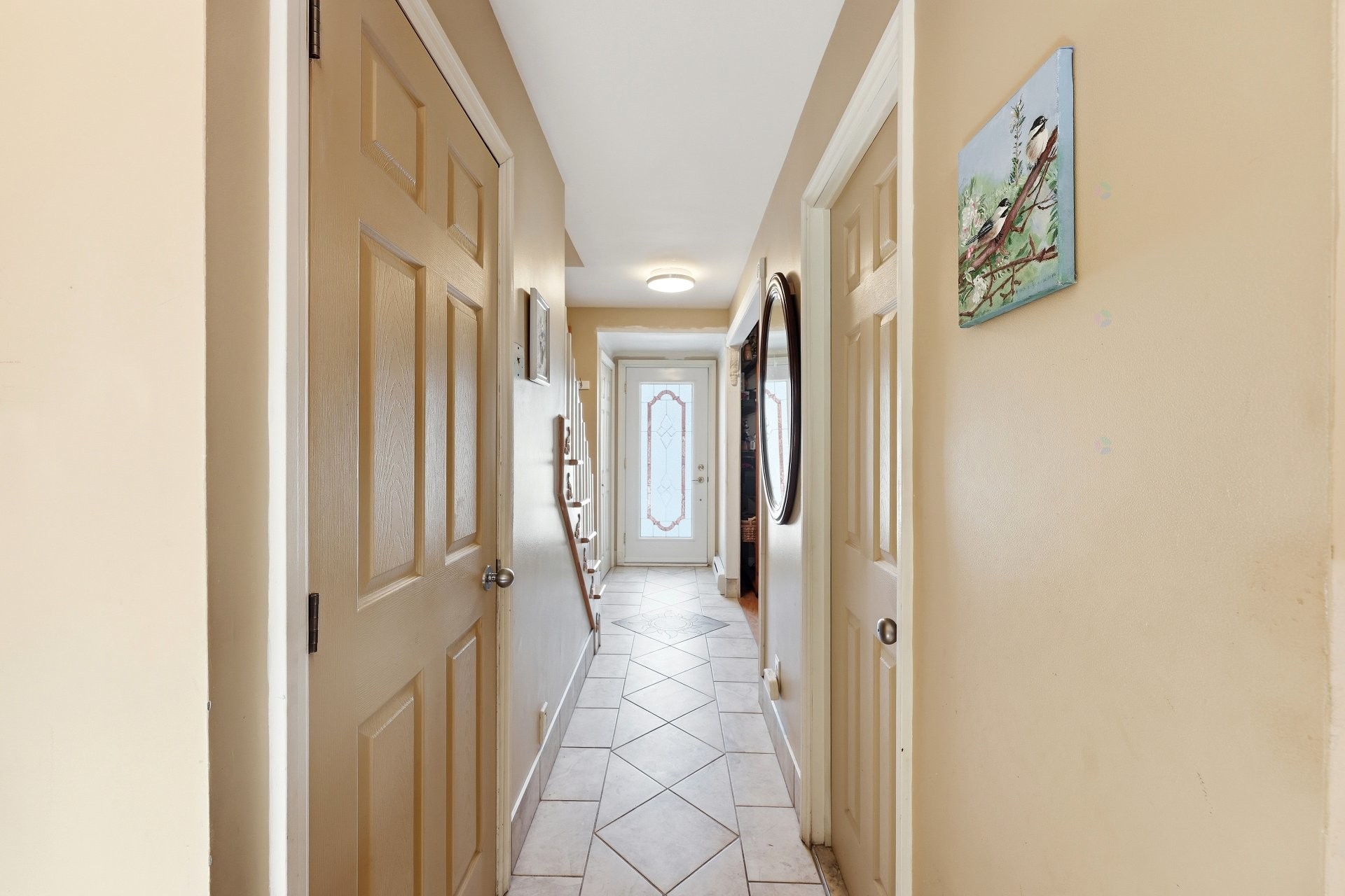 









517


Rue Beausoleil

,
Montréal (Rivière-des-Prairies/Pointe-aux-Trembles),




QC
H1A4G4

