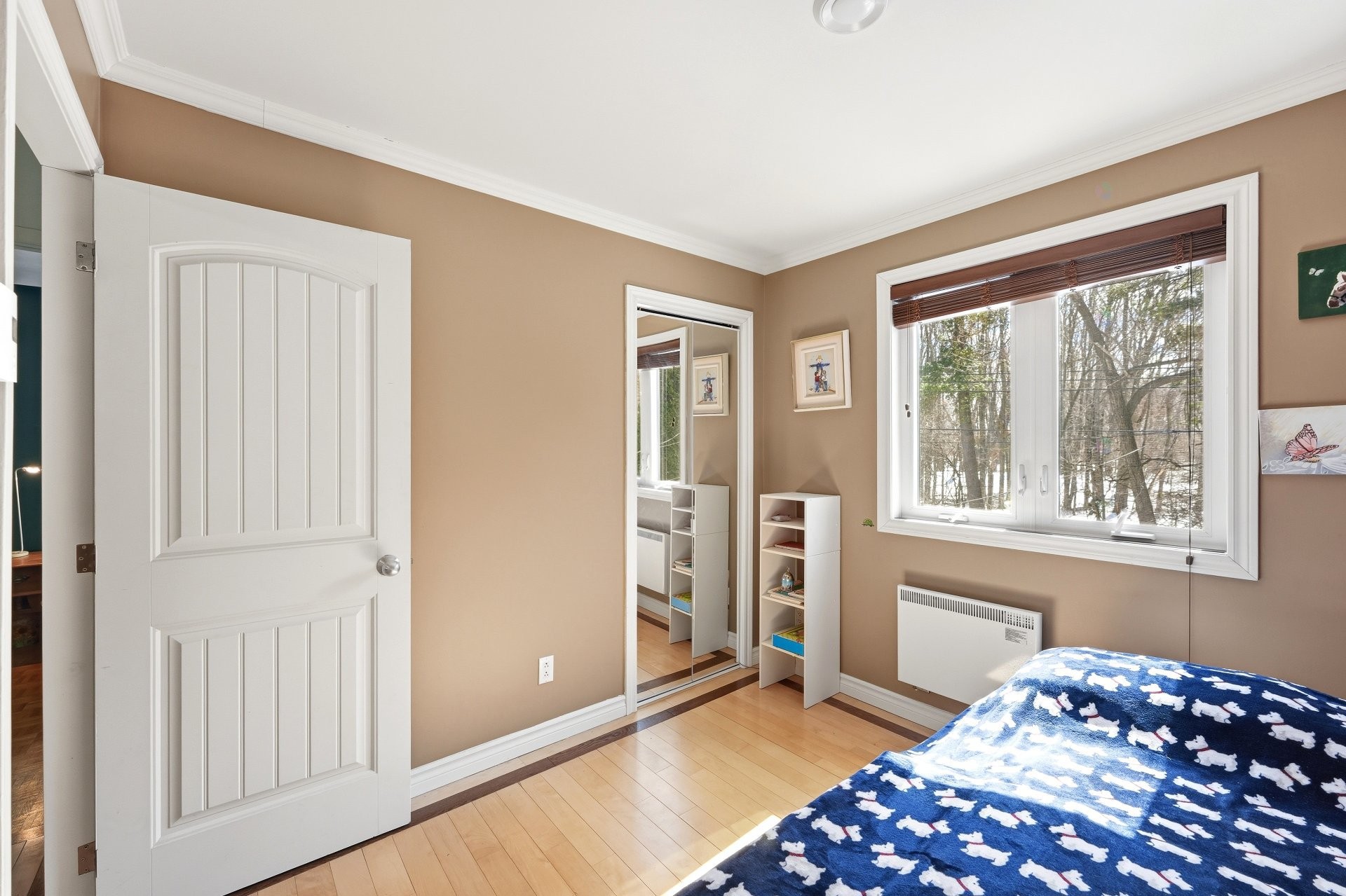 









517


Rue Beausoleil

,
Montréal (Rivière-des-Prairies/Pointe-aux-Trembles),




QC
H1A4G4

