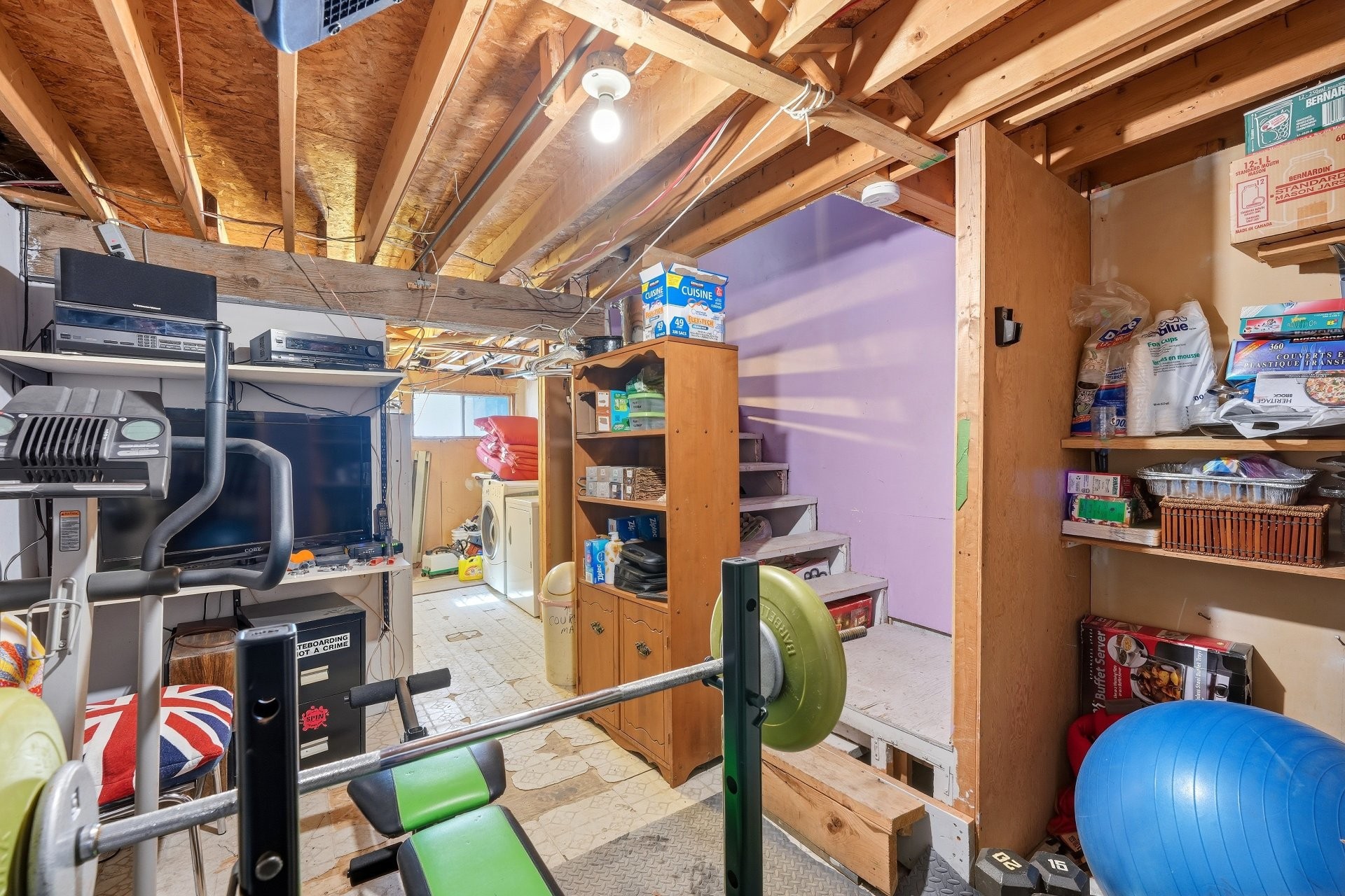 









517


Rue Beausoleil

,
Montréal (Rivière-des-Prairies/Pointe-aux-Trembles),




QC
H1A4G4

