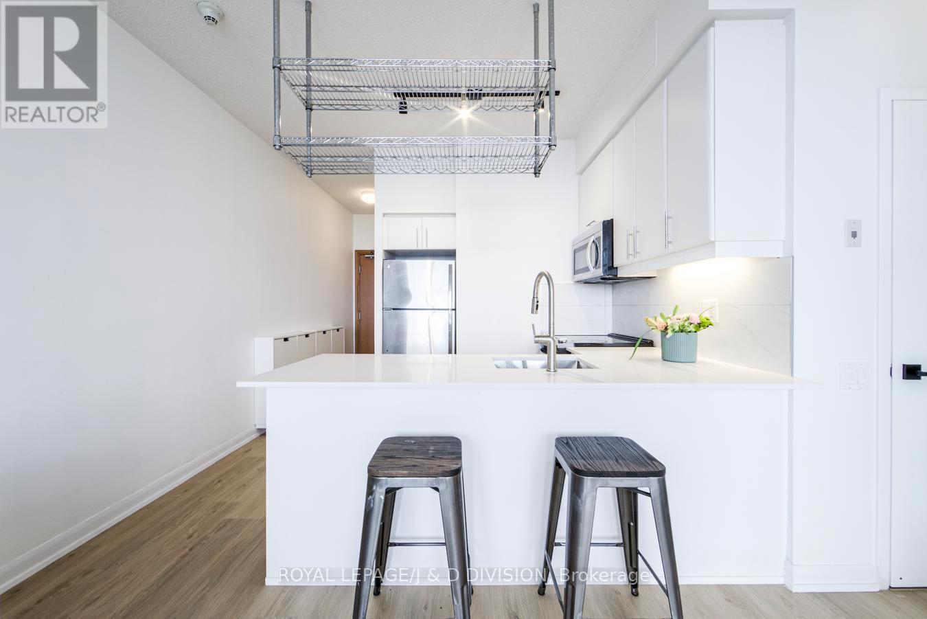 












3100 - 33 SHEPPARD AVENUE E

,
Toronto,




Ontario
M2N7K1

