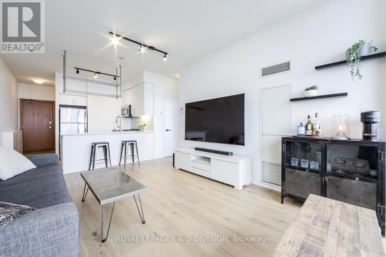 












3100 - 33 SHEPPARD AVENUE E

,
Toronto,




Ontario
M2N7K1

