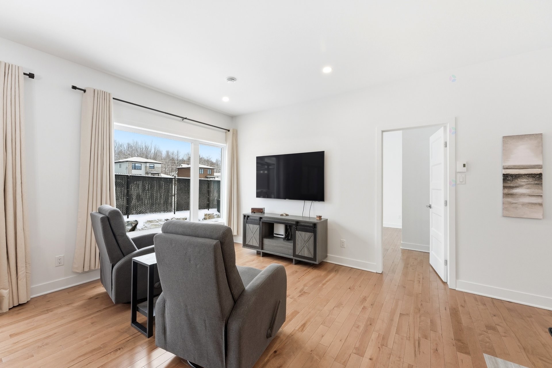 









3865


Rue Léon-Landry

,
Sainte-Julienne,




QC
J0K2T0

