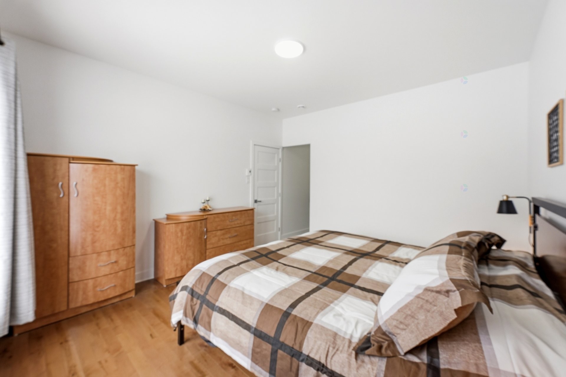 









3865


Rue Léon-Landry

,
Sainte-Julienne,




QC
J0K2T0

