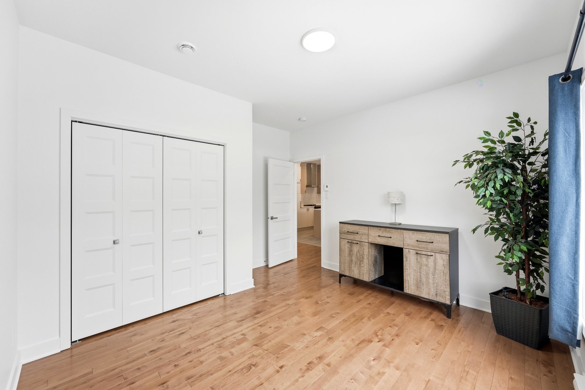 









3865


Rue Léon-Landry

,
Sainte-Julienne,




QC
J0K2T0

