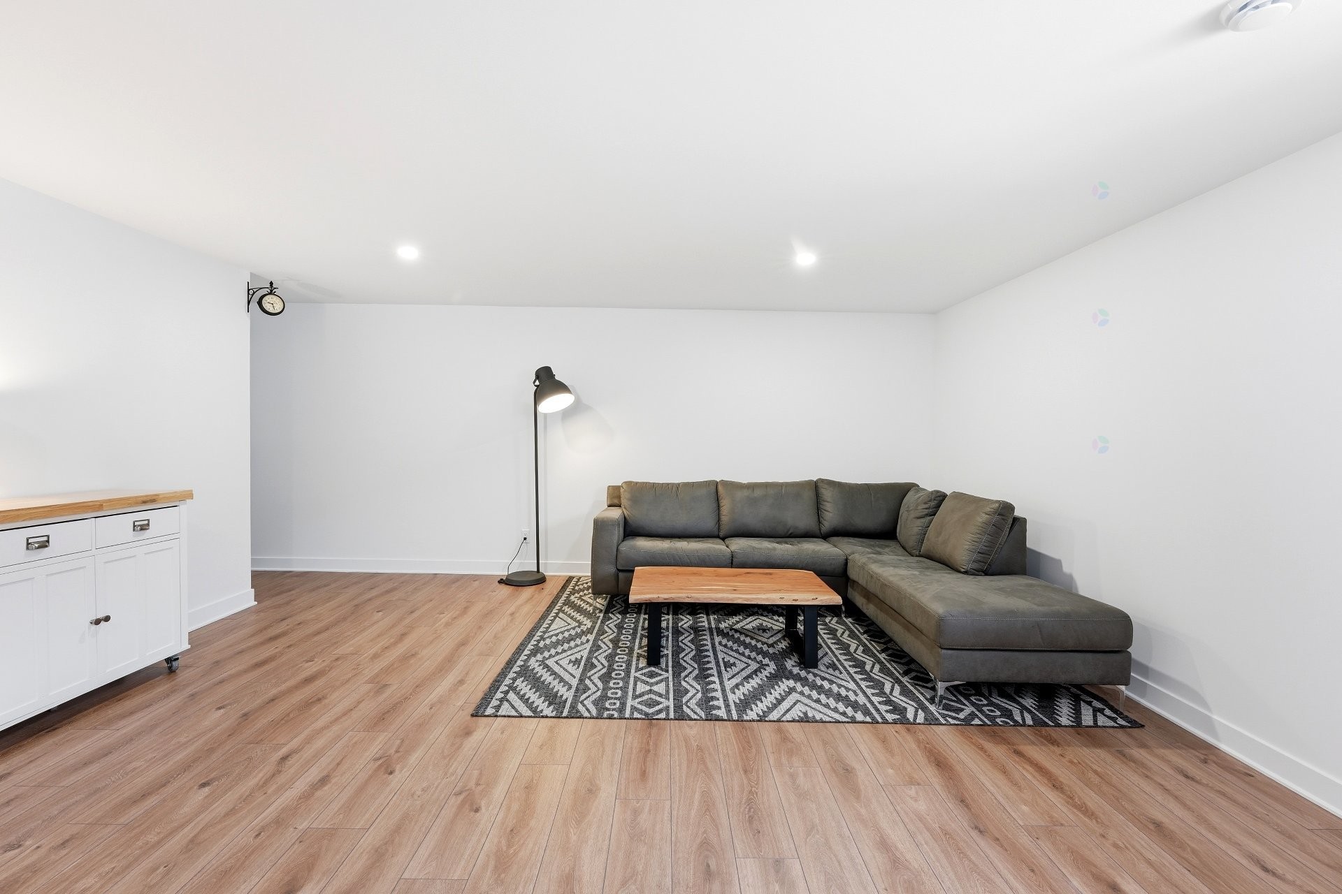 









3865


Rue Léon-Landry

,
Sainte-Julienne,




QC
J0K2T0


