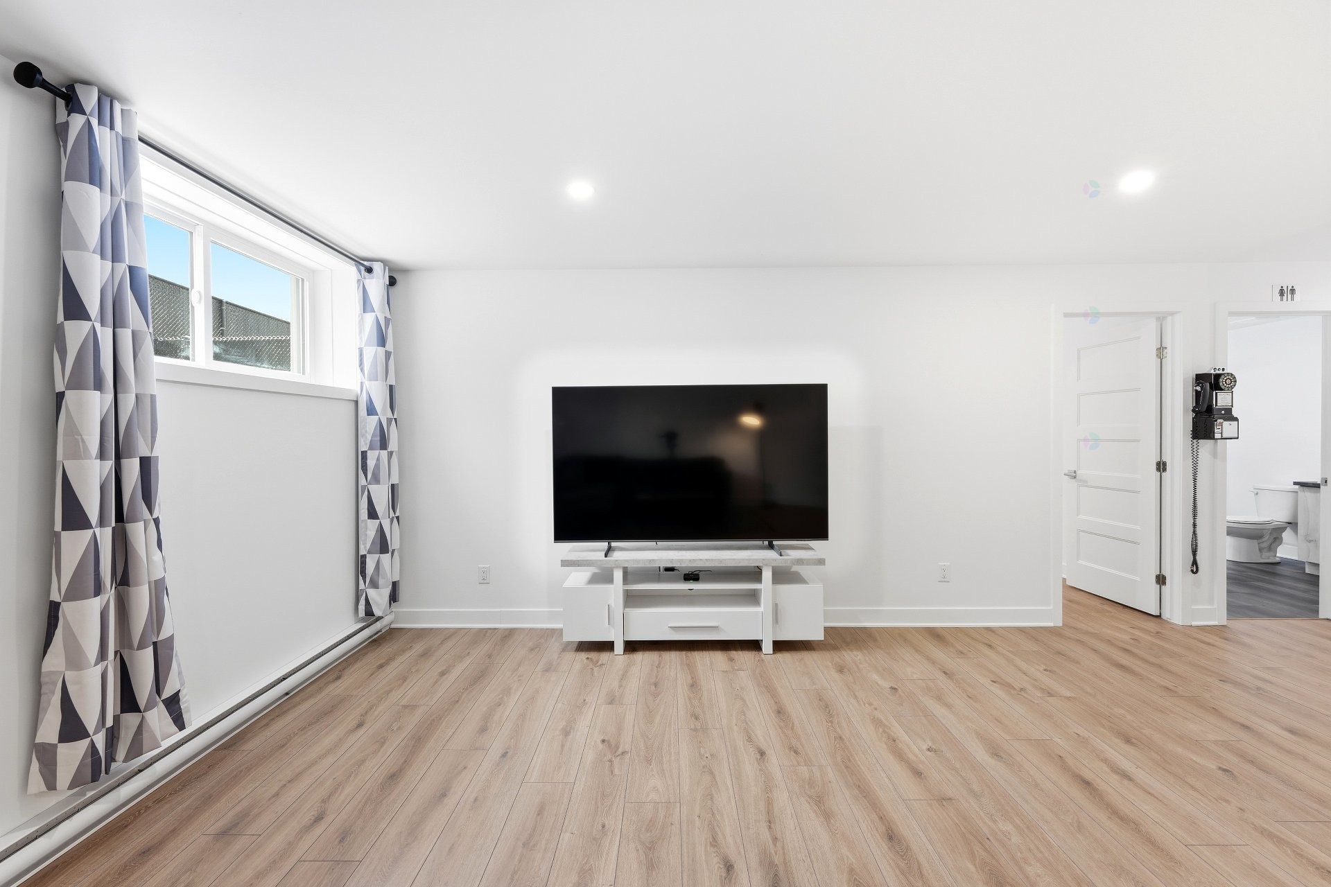 









3865


Rue Léon-Landry

,
Sainte-Julienne,




QC
J0K2T0

