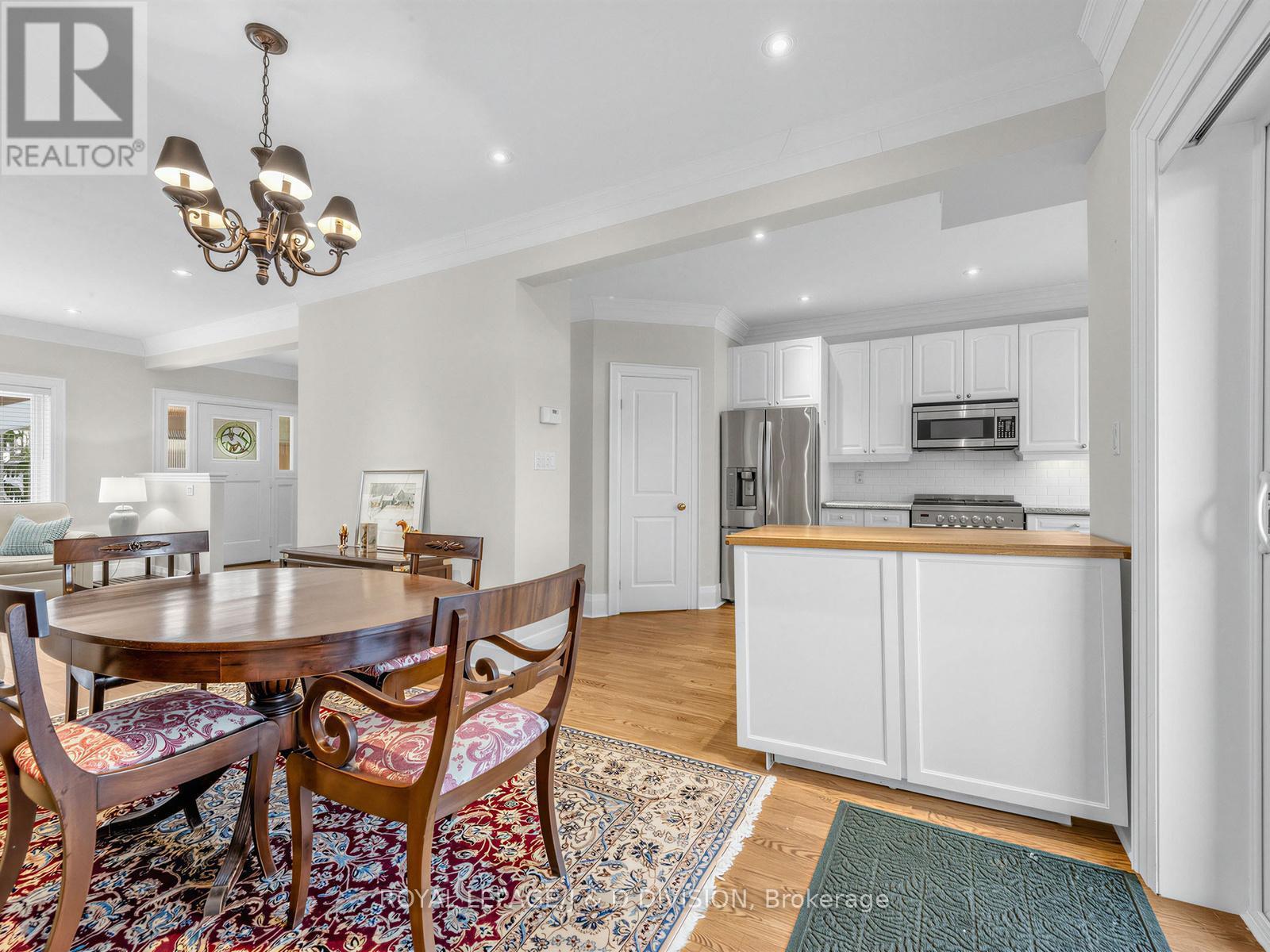 












112 ROSE PARK DRIVE

,
Toronto,




Ontario
M4T1R5

