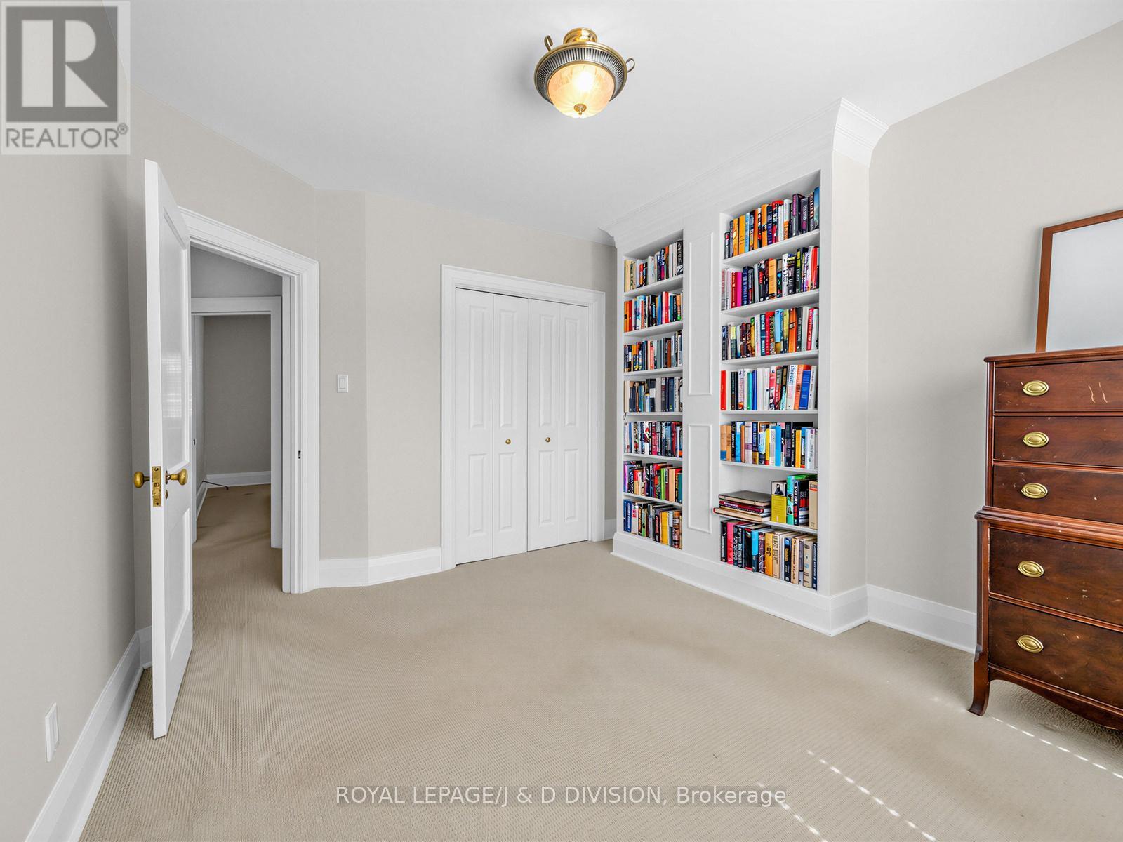 












112 ROSE PARK DRIVE

,
Toronto,




Ontario
M4T1R5

